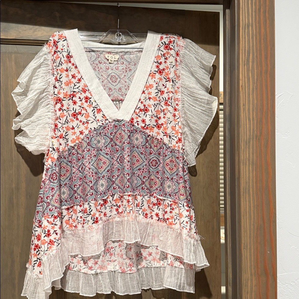 POL Floral Patchwork V-Neck Blouse